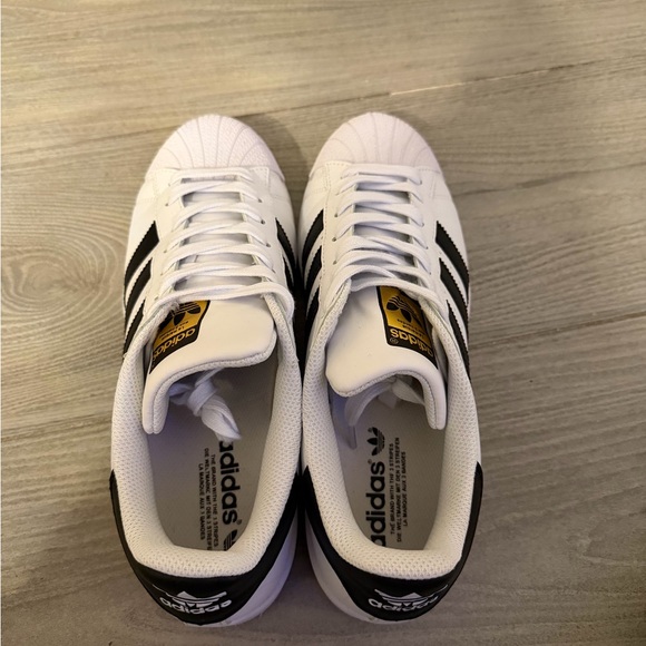 Adidas White Sneakers with Black Stripes - Picture 4 of 5